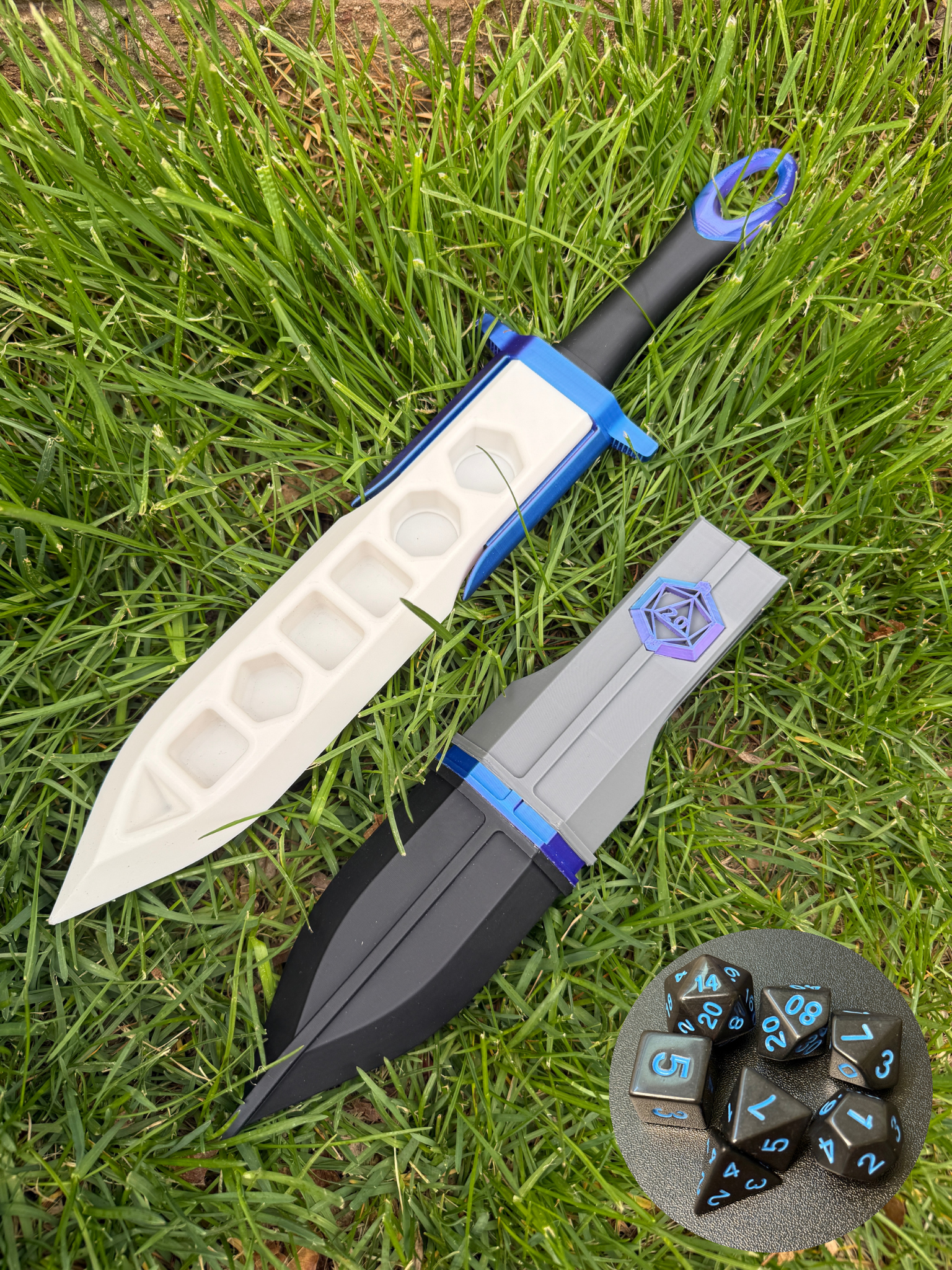 Ethereal Lapis, Locking Dice Holder (Blue)