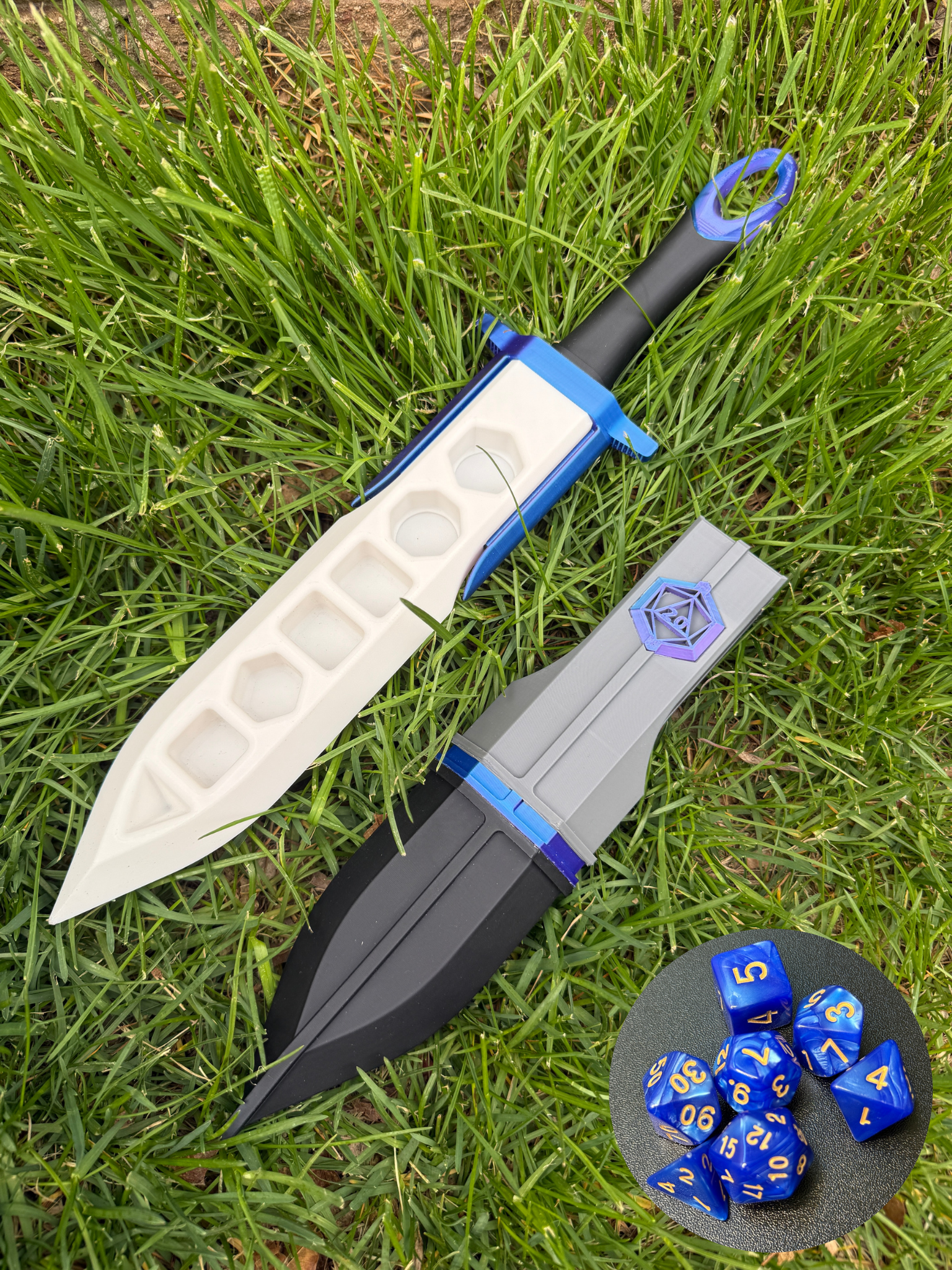 Ethereal Lapis, Locking Dice Holder (Blue)