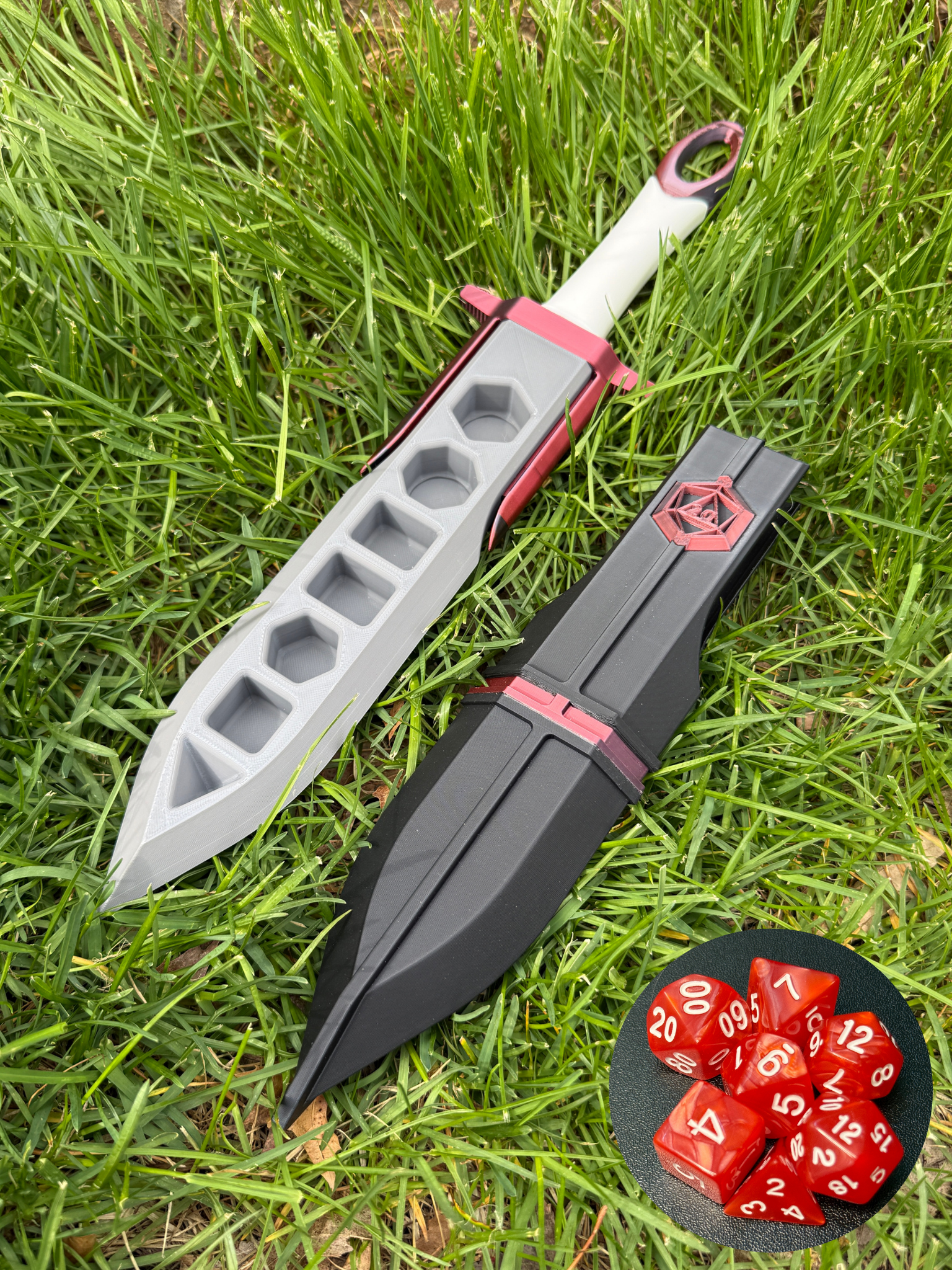 Deep Crimson, Locking Dice Holder (Red)