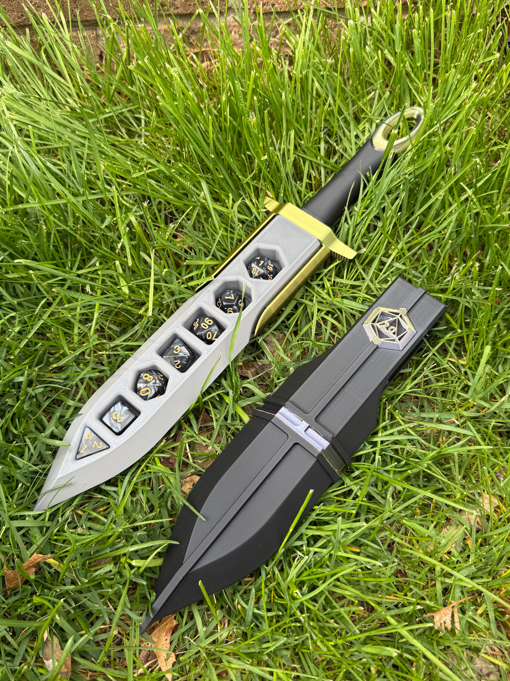 The Adventurer's Oath, Locking Dice Holder (Olive)